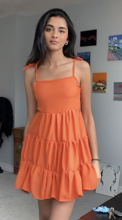 orange tiered dress.PNG